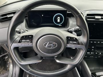 Hyundai TUCSON Hybrid