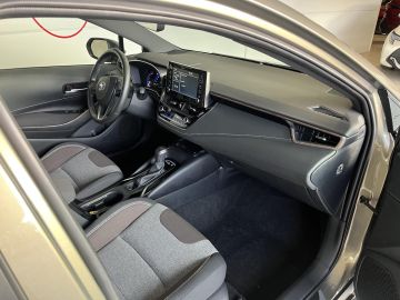 Toyota Corolla Touring Sports