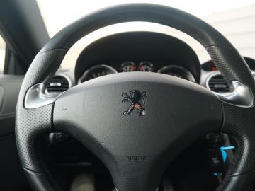 Peugeot RCZ