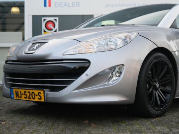 Peugeot RCZ