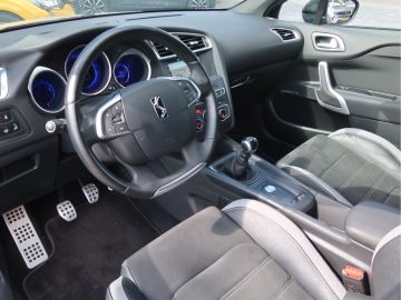 DS DS 4