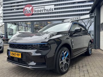 Lynk & Co 01