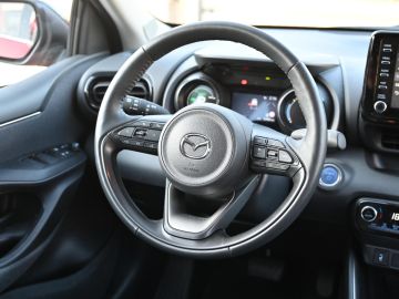 Mazda 2 Hybrid