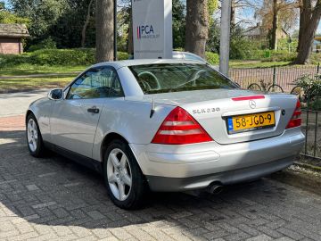 Mercedes-Benz SLK