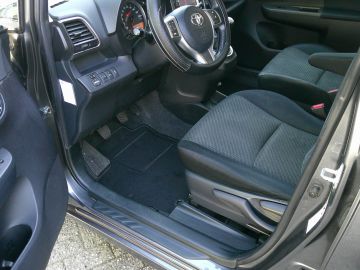 Toyota Verso-S