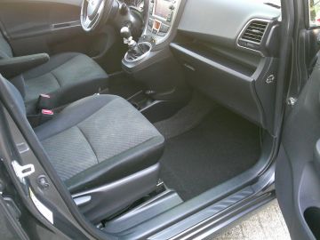 Toyota Verso-S