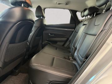 Hyundai TUCSON Hybrid