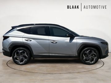 Hyundai TUCSON Hybrid