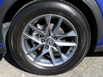 Lexus LBX