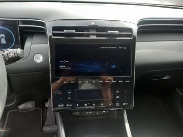 Hyundai TUCSON Hybrid