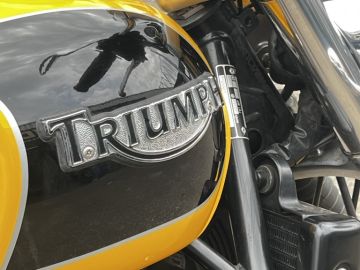 Triumph Thunderbird Sport 900