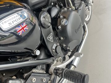 Triumph Thunderbird Sport 900