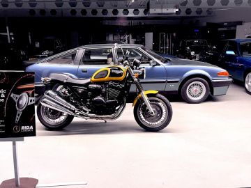 Triumph Thunderbird Sport 900