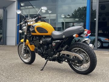 Triumph Thunderbird Sport 900