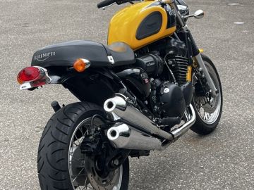 Triumph Thunderbird Sport 900
