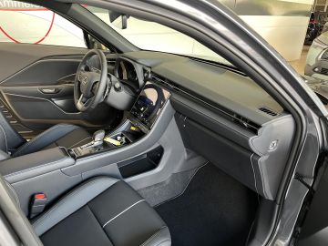 Lexus LBX