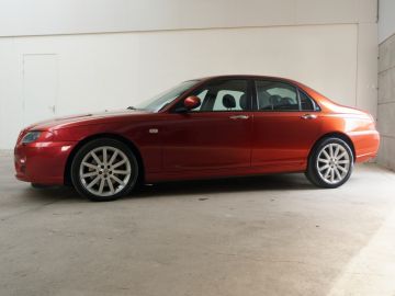 MG ZT
