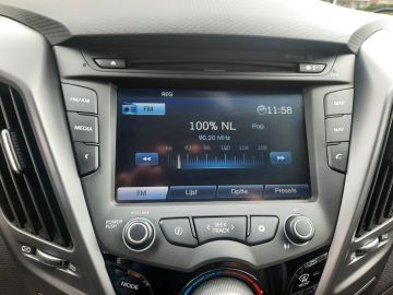 Hyundai Veloster