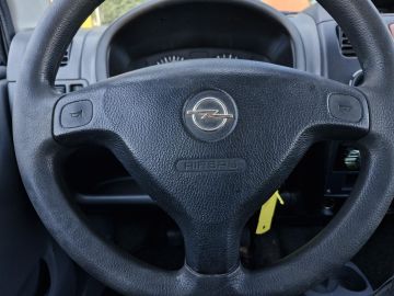 Opel Agila