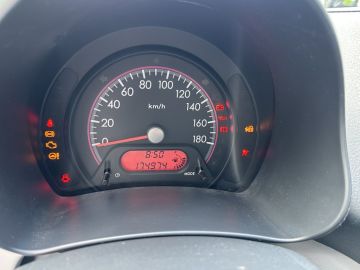 Nissan Pixo