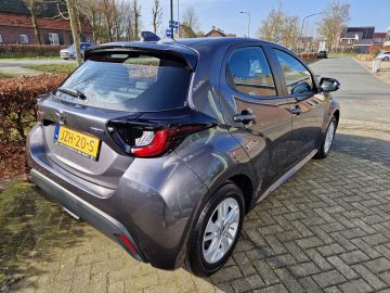 Mazda 2 Hybrid