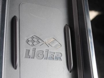 Ligier JS50