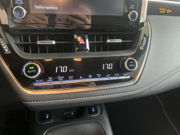 Toyota Corolla Touring Sports