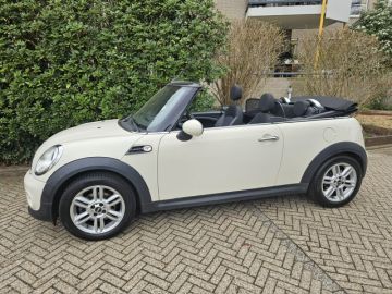 MINI Cooper Cabrio