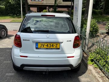 Suzuki SX4
