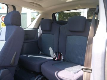 Peugeot 1007