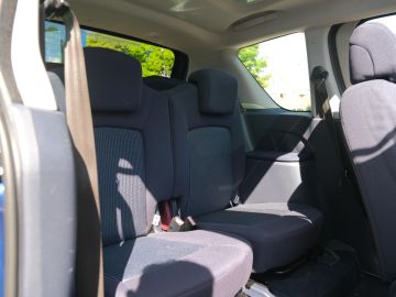 Peugeot 1007
