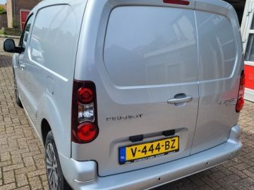 Peugeot E-Partner
