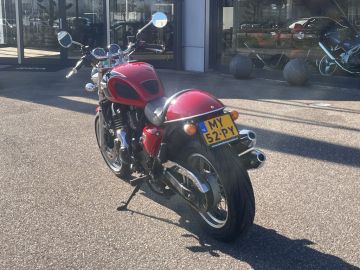 Triumph THUNDERBIRD