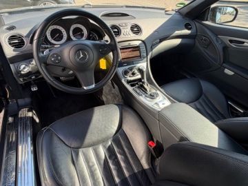 Mercedes-Benz SL