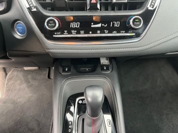 Toyota Corolla Touring Sports