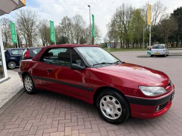 Peugeot 306