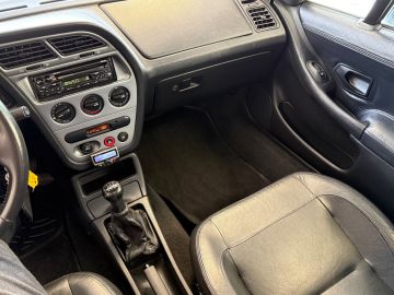 Peugeot 306