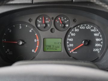 Chausson FLASH 03 M08 - Trekhaak - 6 Persoons - Cruise - Airco - Luifel - Fietsendrager - Rijklaar