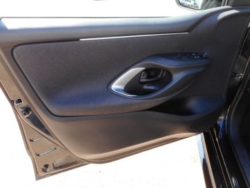 Mazda 2 Hybrid
