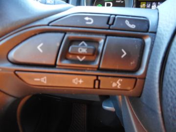 Mazda 2 Hybrid